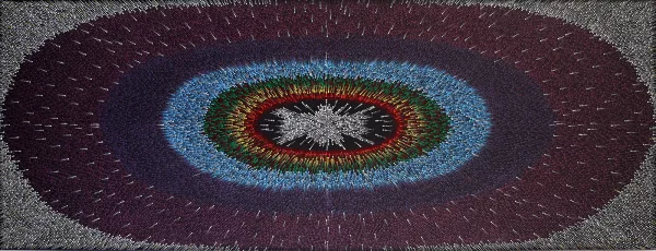 Tableau grand format sur le thème spatial du trou de ver, travail abstrait, pointilliste aux couleurs plutôt sombres qui pourrait faire penser a une tapisserie murale moderne.