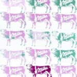 21 Vaches Milka rose sur vert - oeuvre de Nicolas Noverraz NSNZ152-SD