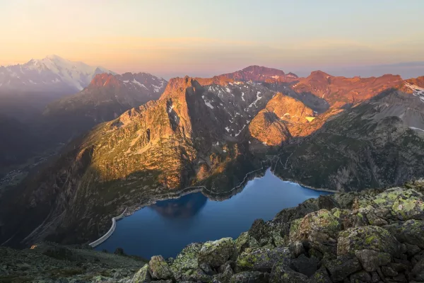L'aube aux quatre éléments - oeuvre de Vincent Gilliéron - VTGN3